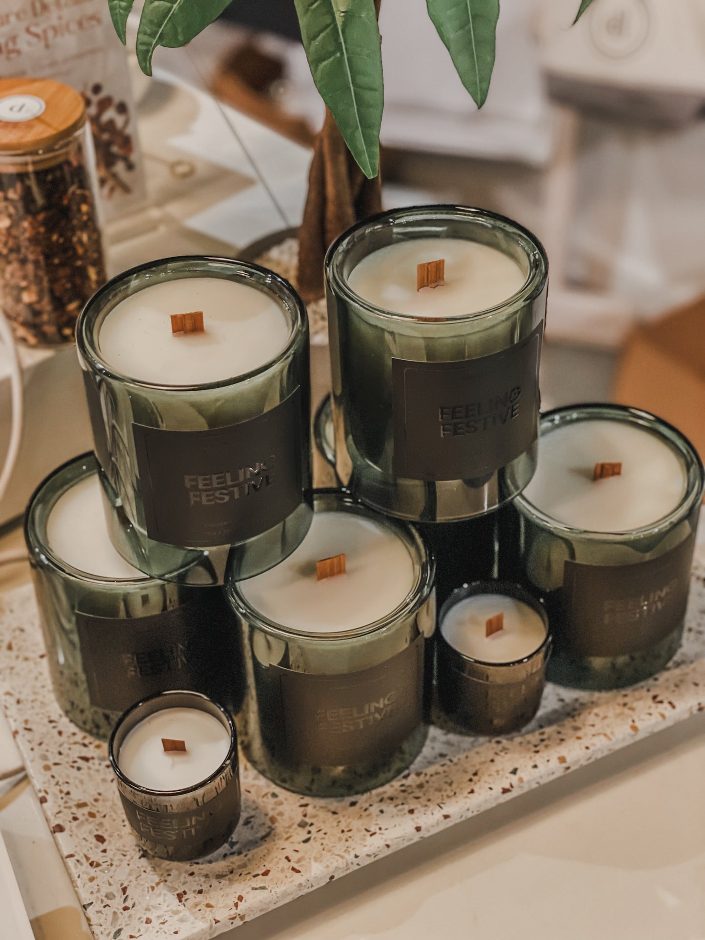 Feeling Festive Details Candle